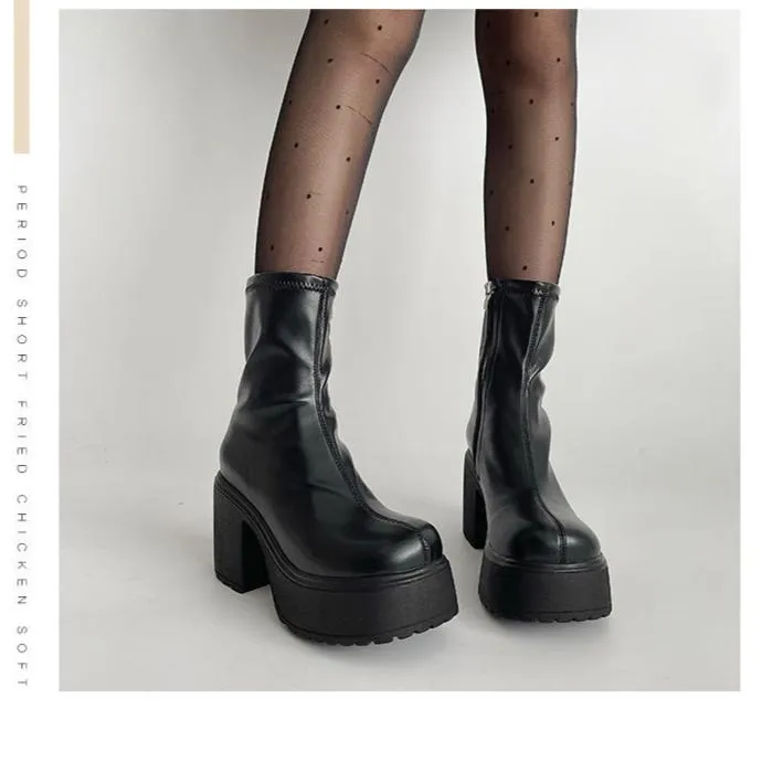 Aiertu Goth Gothic Chunky Platform Ankle Boots Women Autumn Patent Leather Motorcycle Boots Woman Plus Size 43 Thick Bottom Shoes