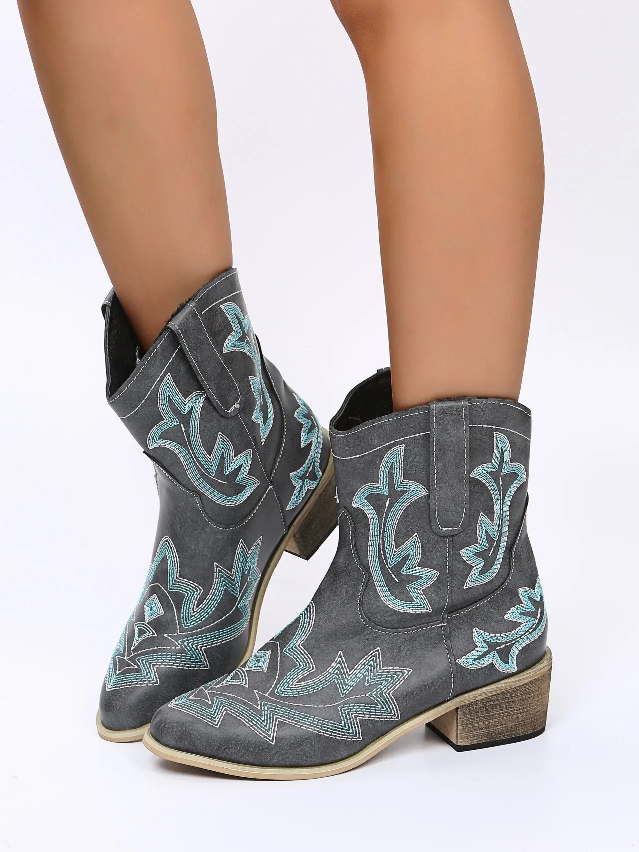 elveswallet Embroidered Floral Chunky Heel Martin Boots