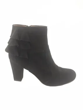 Frilled Suede Ankle Boots