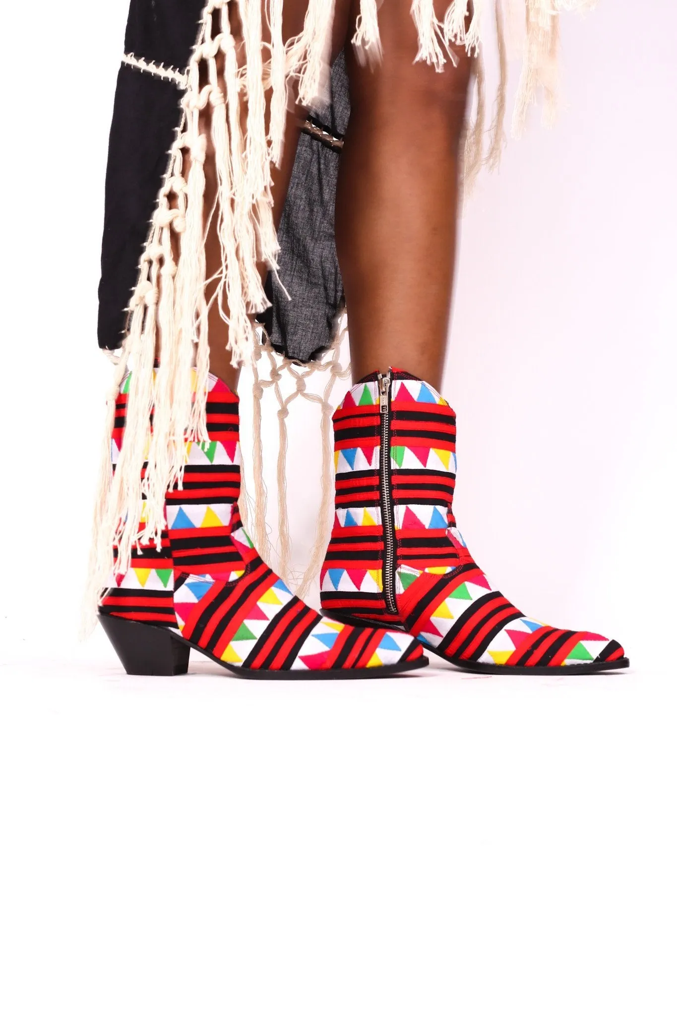 HAND CRAFTED TRIBAL HMONG BOOTS SASSA