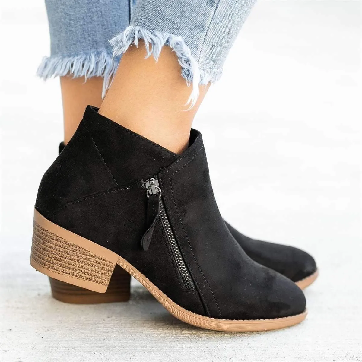 Suede Side Low-heel Zipper Boots